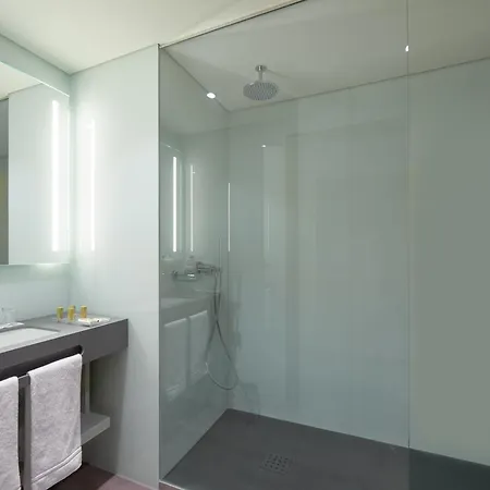 Eurostars Heroismo 4* Oporto